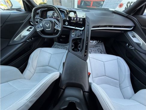 Used 2023 Chevrolet Corvette Stingray Coupe w/ 1LT RWD image 27