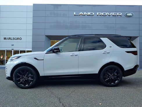 New 2026 Land Rover Discovery Dynamic SE image 6