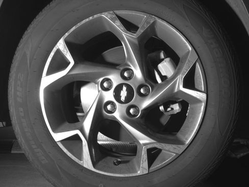 Used 2025 Chevrolet Trax LT w/ LT Convenience Package FWD image 13