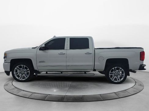 Certified 2018 Chevrolet Silverado 1500 High Country image 2