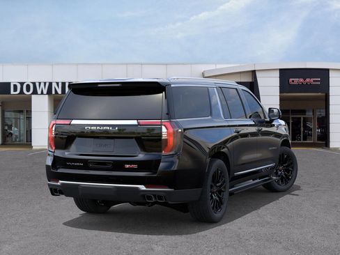 New 2026 GMC Yukon XL Denali w/ Sun & Power Step Package image 4
