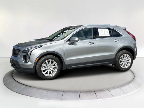 Certified 2023 Cadillac XT4 Luxury w/ Cold Weather Package image 1