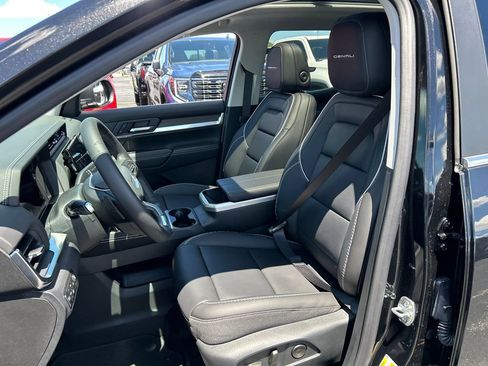New 2026 GMC Terrain Denali AWD/4WD image 18