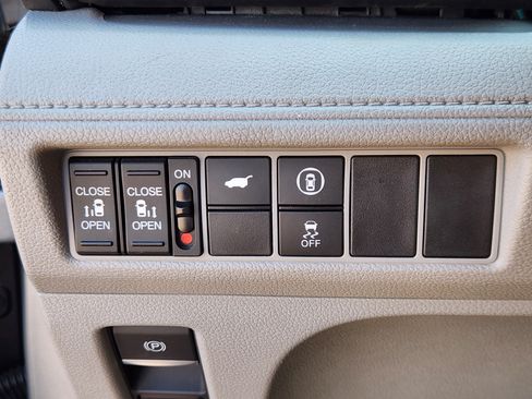 Certified 2023 Honda Odyssey EX-L image 25
