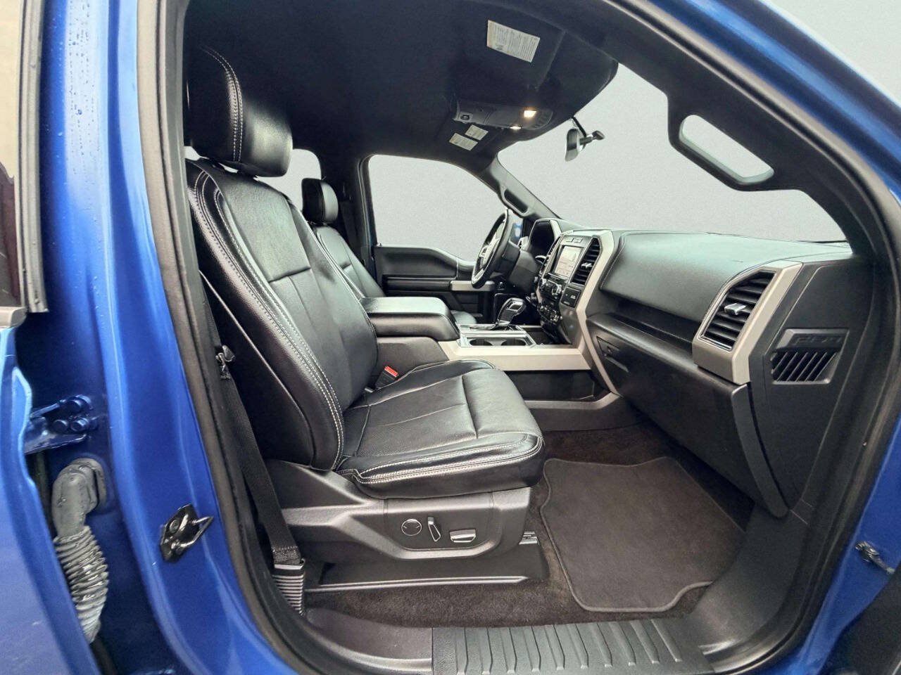 Used 2018 Ford F150 Lariat AWD/4WD image 27