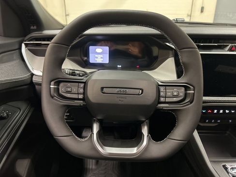 New 2026 Jeep Cherokee Laredo image 17