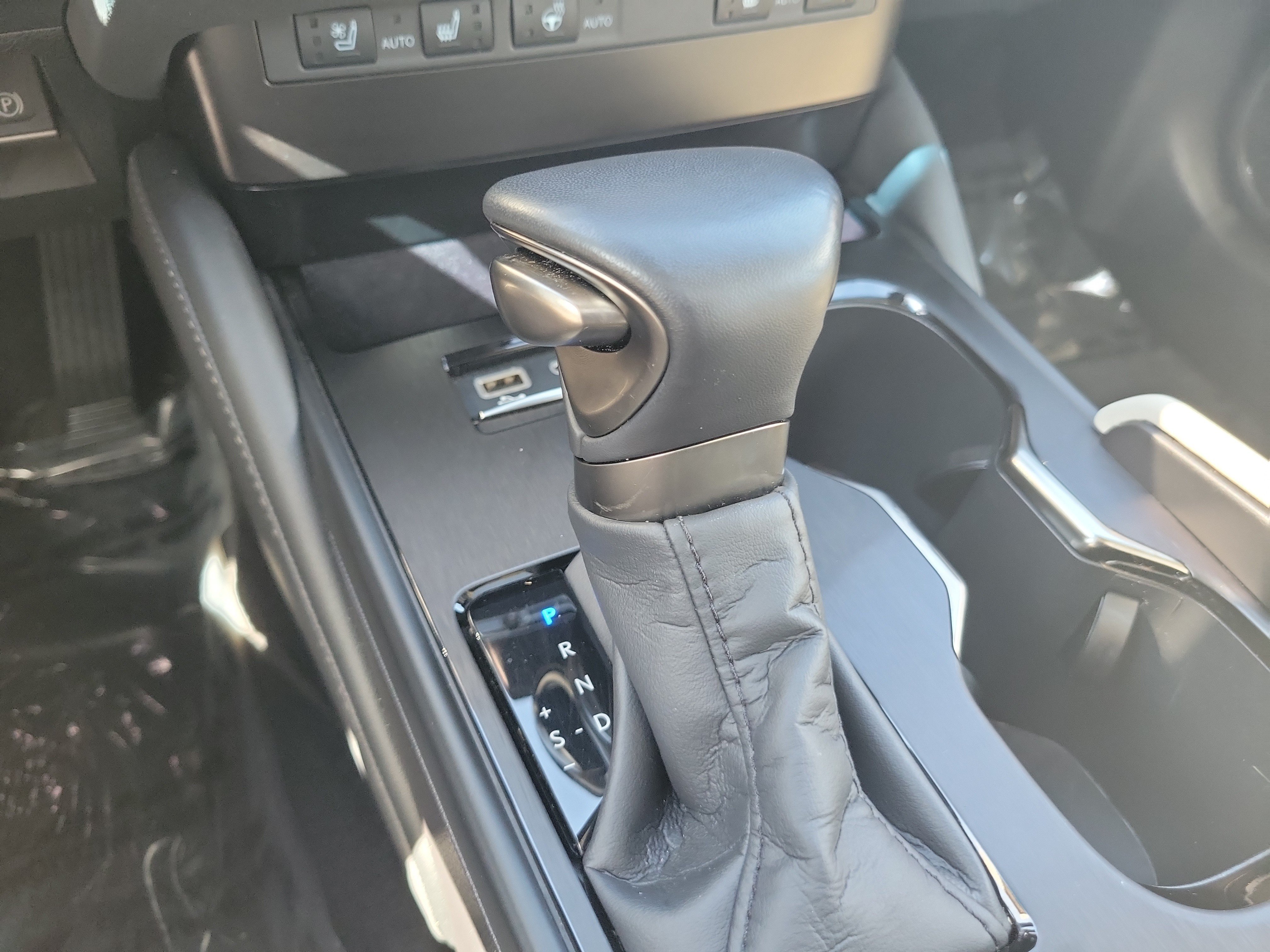 Used 2025 Lexus ES 350 w/ Premium Package FWD image 27