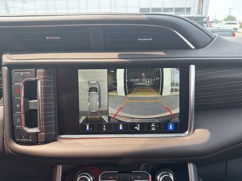 Used 2024 GMC Yukon XL Denali w/ Max Trailering Package image 24