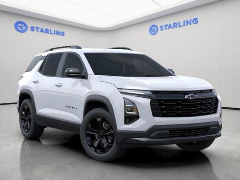 New 2026 Chevrolet Equinox LT w/ Convenience Package II FWD image 8