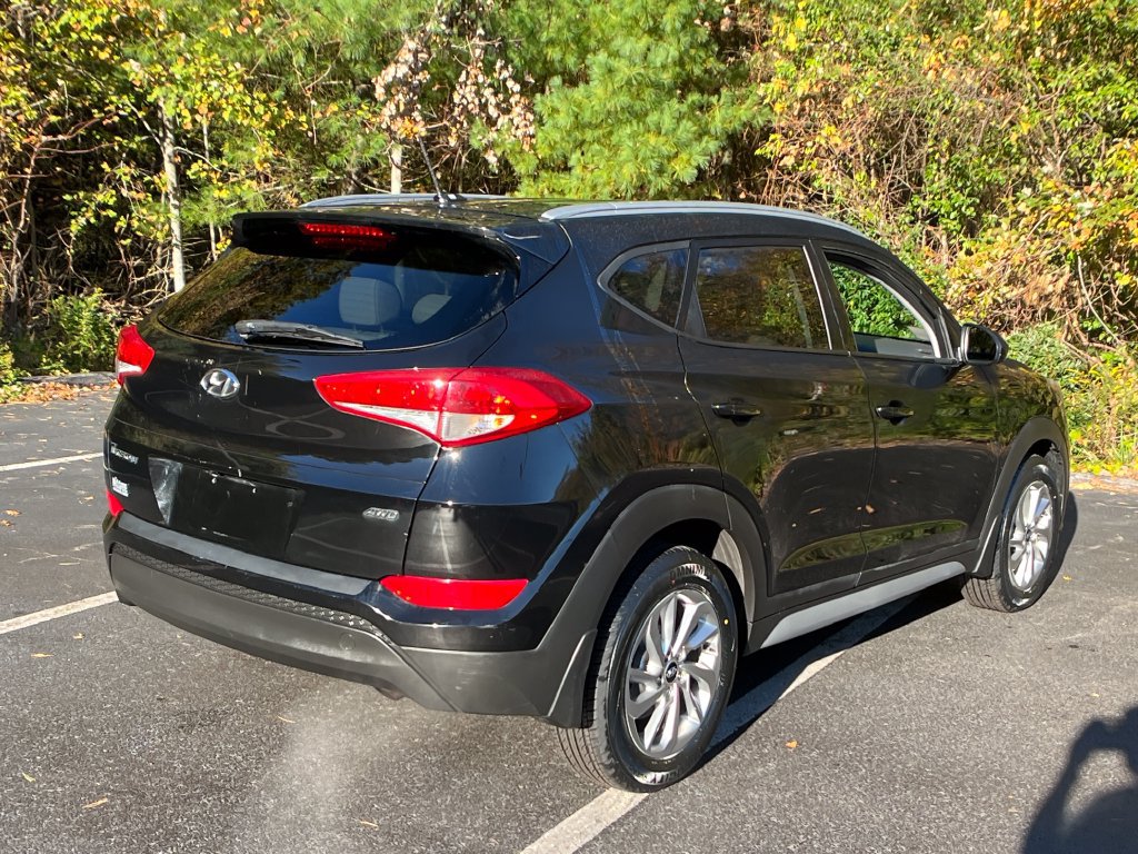 Used 2017 Hyundai Tucson SE w/ SE Popular Package 02 AWD/4WD image 5