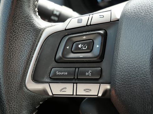 Used 2016 Subaru Forester 2.5i Touring AWD/4WD image 28