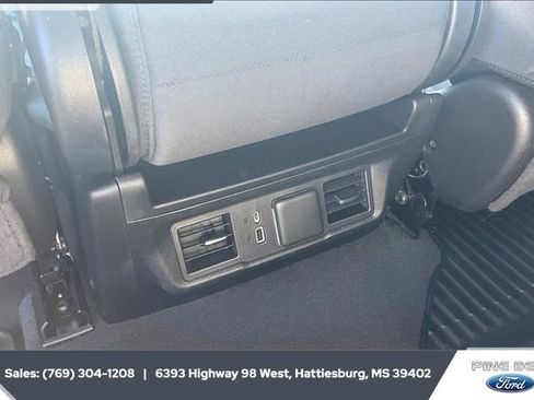 Used 2024 Chevrolet Silverado 1500 RST image 23