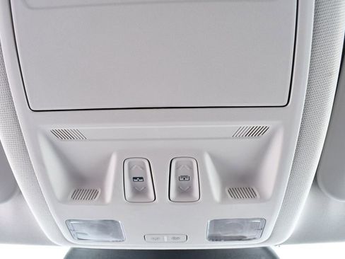 Used 2023 Ford Escape Platinum w/ Premium Technology Package image 33