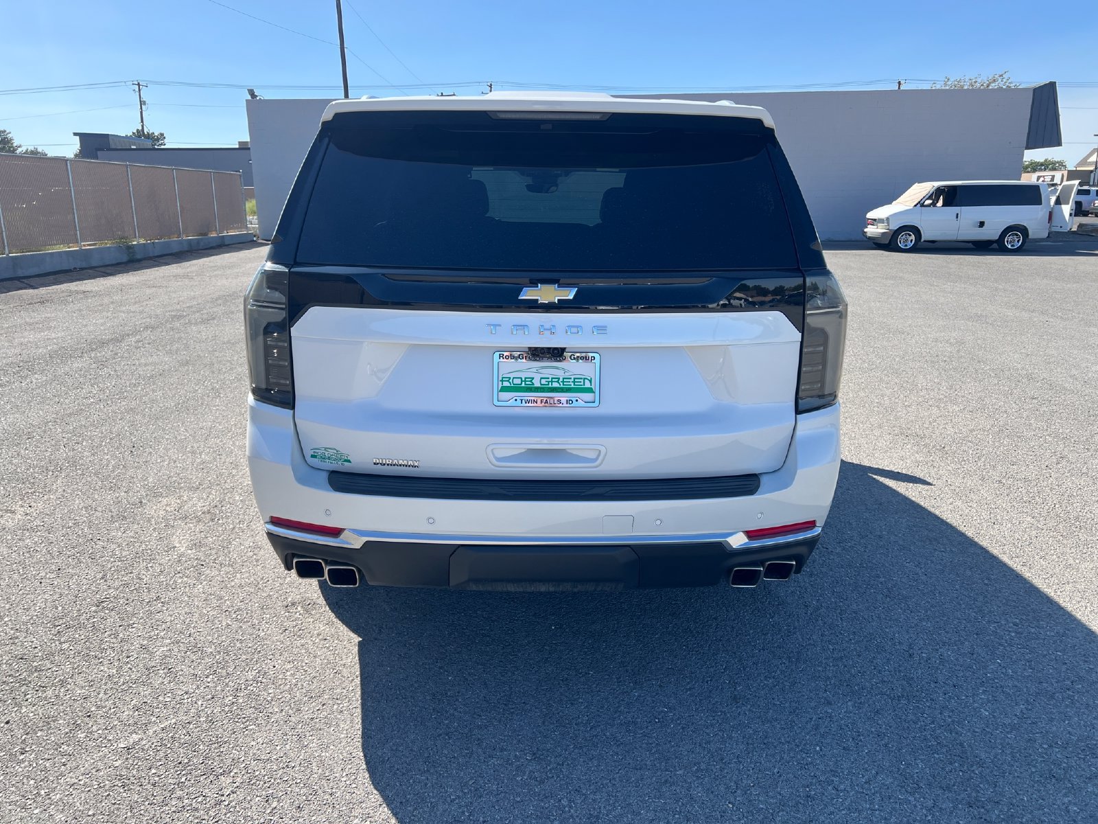 Used 2025 Chevrolet Tahoe High Country AWD/4WD image 4
