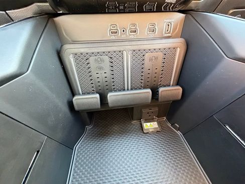 New 2026 RAM 1500 Limited image 21