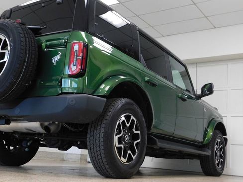 Used 2025 Ford Bronco Outer Banks AWD/4WD image 71