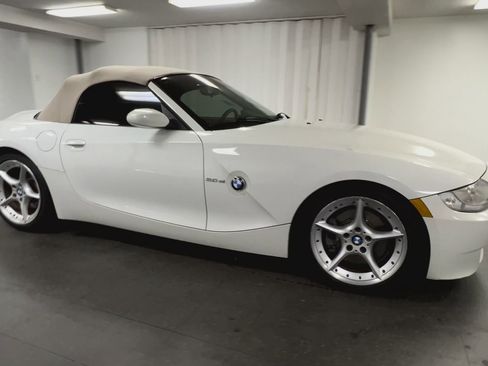 Used 2007 BMW Z4 3.0si image 33