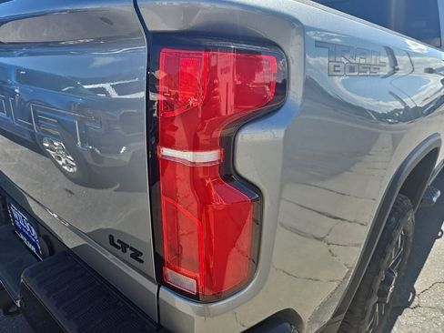Used 2025 Chevrolet Silverado 2500 LTZ w/ Trail Boss Package AWD/4WD image 37