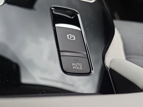 New 2026 Mitsubishi Outlander SE FWD image 26