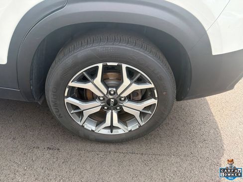 Certified 2021 Kia Seltos EX AWD/4WD image 7