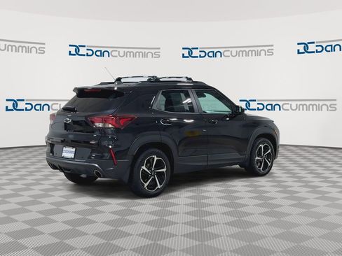Used 2021 Chevrolet TrailBlazer RS w/ Sun and Liftgate Package AWD/4WD image 8