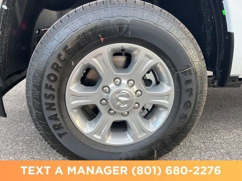 New 2026 RAM 3500 Big Horn AWD/4WD image 11
