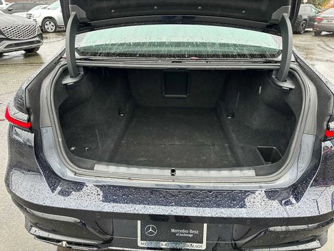Used 2023 BMW 760i xDrive image 14