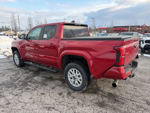 Used 2026 Toyota Tacoma SR5 AWD/4WD image 5