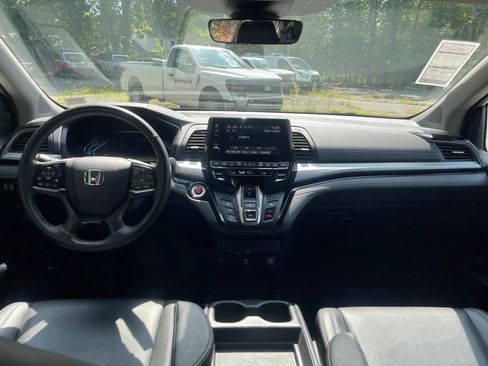 Used 2023 Honda Odyssey Touring image 8