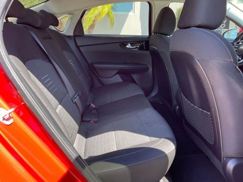 Used 2019 Kia Forte S w/ S Premium Package FWD image 23
