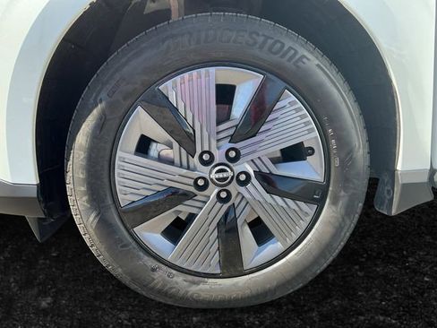 Used 2025 Nissan Murano SL AWD/4WD image 17