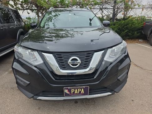 Used 2018 Nissan Rogue SV image 8