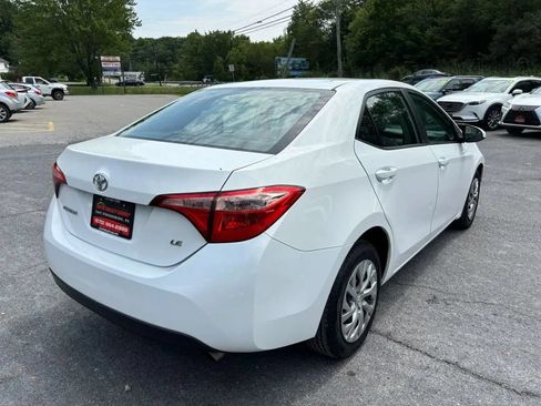 Used 2019 Toyota Corolla LE FWD image 8