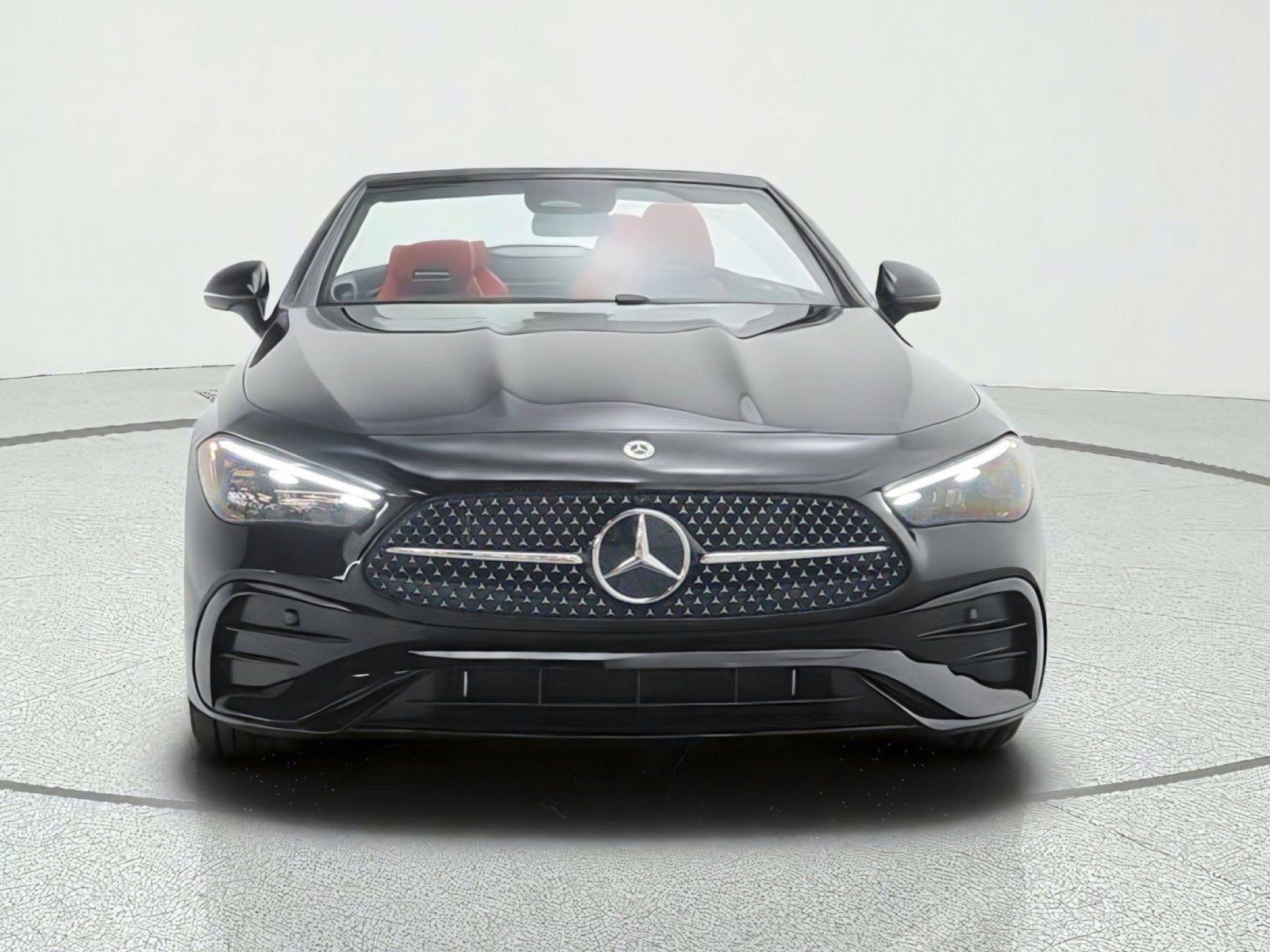 New 2027 Mercedes-Benz CLE 450 4MATIC Cabriolet image 2