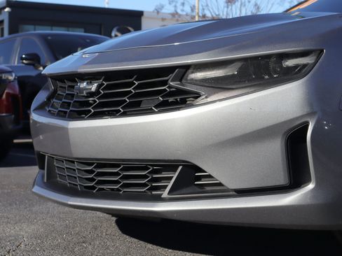 Used 2020 Chevrolet Camaro LT image 33