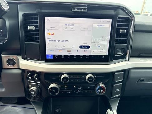 New 2026 Ford F250 XLT w/ XLT Premium Package AWD/4WD image 30