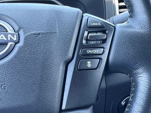 Used 2023 Nissan Frontier SV w/ SV Convenience Package AWD/4WD image 10