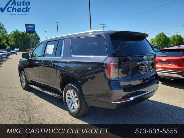 Used 2025 Chevrolet Suburban LT AWD/4WD image 3