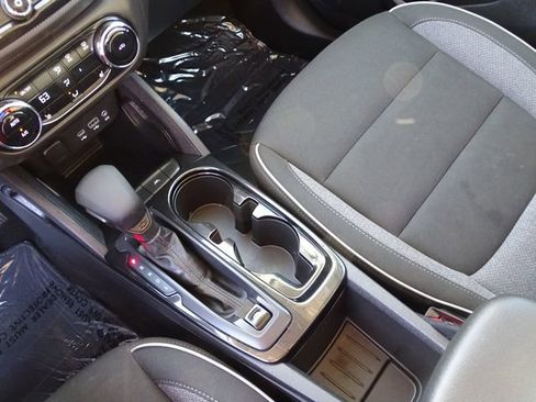 Used 2022 Chevrolet TrailBlazer LT w/ Convenience Package image 10