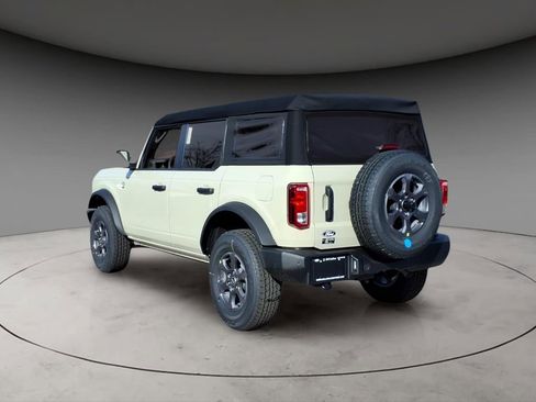 New 2026 Ford Bronco Big Bend image 3