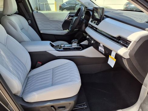 Used 2026 Mitsubishi Outlander SEL AWD/4WD image 9