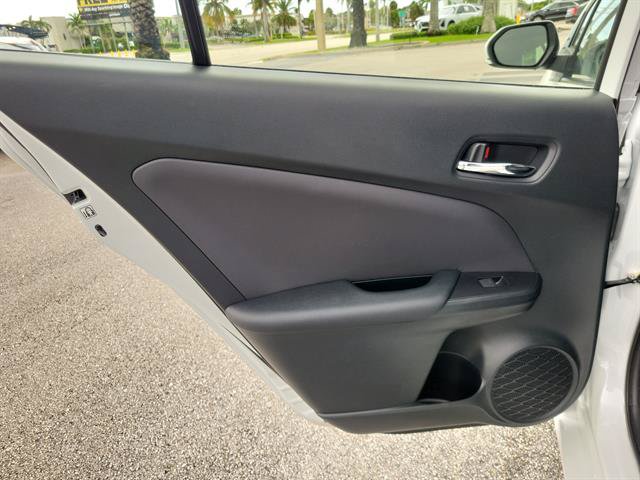 Used 2021 Toyota Prius Prime XLE w/ Carpet Mat Package (TMS) FWD image 10