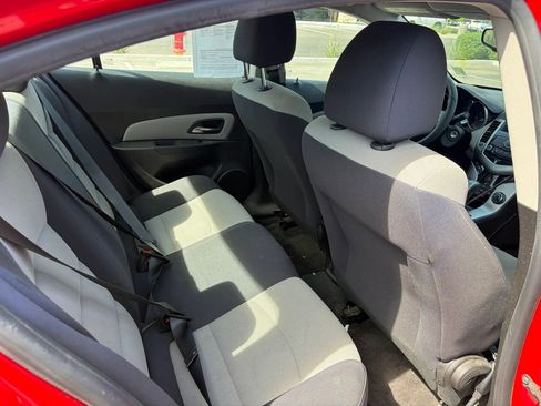 Used 2016 Chevrolet Cruze LS FWD image 14