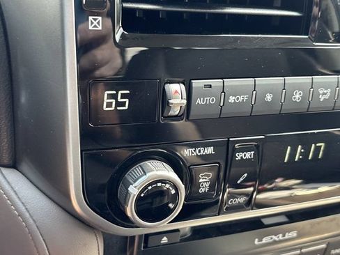 Used 2022 Lexus GX 460 Luxury w/ Off Road Package AWD/4WD image 40