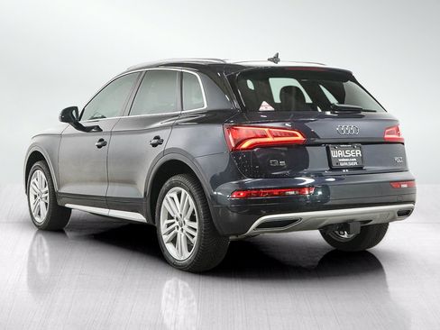 Used 2018 Audi Q5 2.0T Premium Plus w/ Premium Plus Package AWD/4WD image 3
