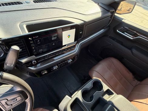 Used 2022 GMC Sierra 1500 Elevation image 27