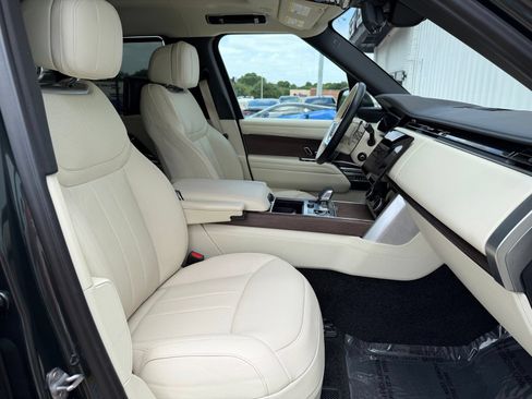 Used 2023 Land Rover Range Rover Long Wheelbase Autobiography AWD/4WD image 26
