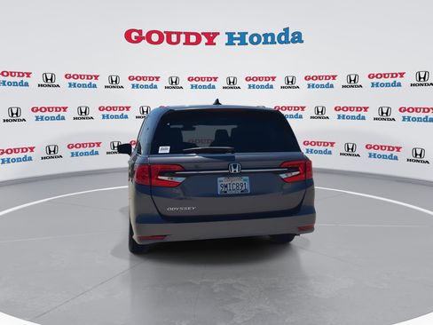 Certified 2024 Honda Odyssey EX-L image 7