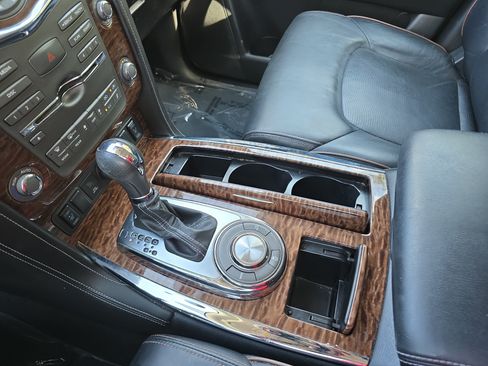 Used 2018 Nissan Armada SL w/ Premium Package RWD image 26