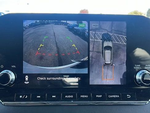 Used 2024 Mitsubishi Outlander SE image 24